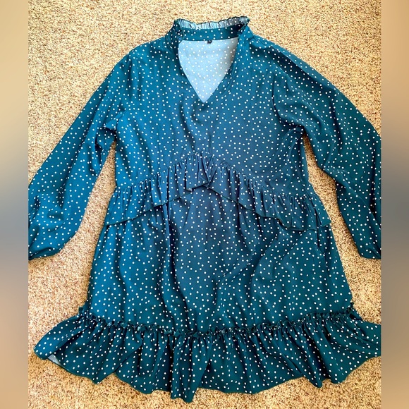 Polka dot top - Picture 1 of 3